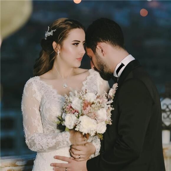 Platinum Plated Sterling Silver Heart Necklace Gift for Women Mom Necklace - Picture 5 of 7